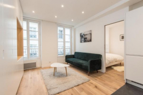 127 - Appartement neuf & luxueux Paris 2ème 4Pers